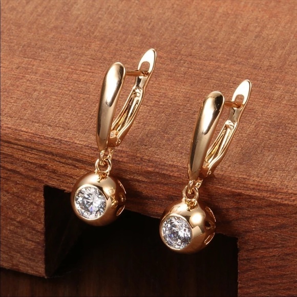 NEW Diamond Drop Rose Gold Earrings - Picture 1 of 11